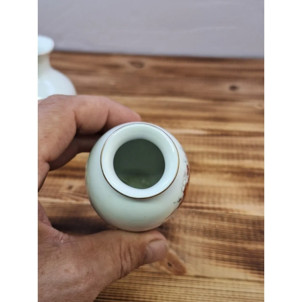 2 Japanese Porcelain 4
